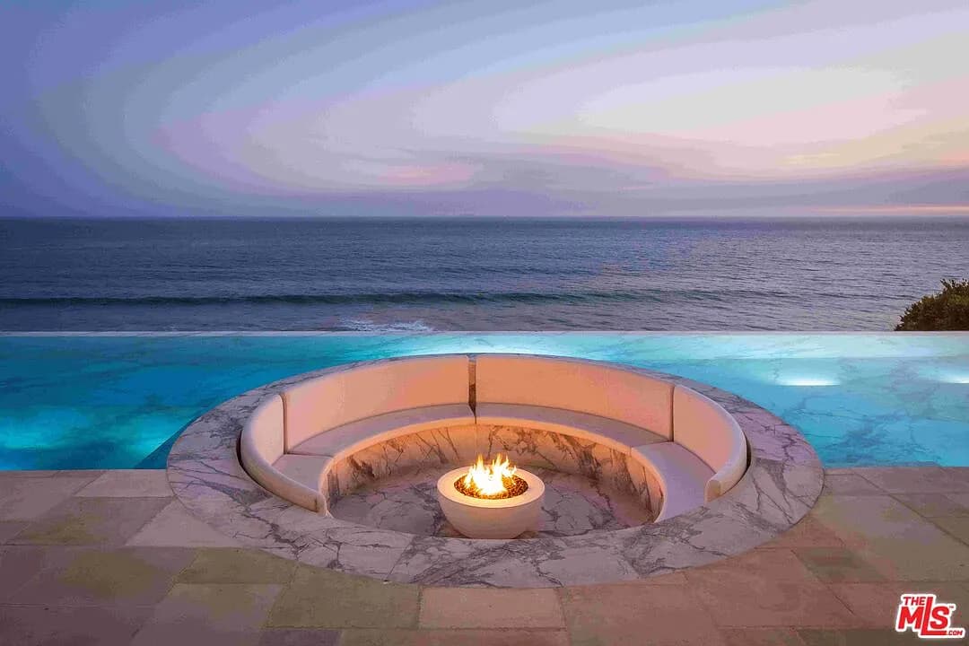 Luxury Estate Background